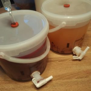 Vin maison en cours d'élevage !