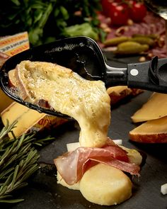 Le vin et la raclette