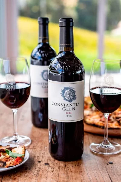 Constantia Caractéristiques